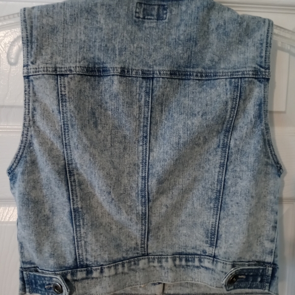 🎇🎑CHIQLE DENIM LADIES JEAN VEST💝 - Picture 2 of 5